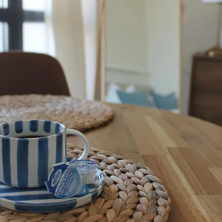 Modern 1-bed With Pool & Seaview * 瓦爾納