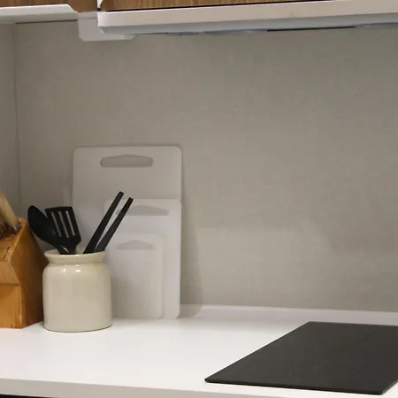 Modern 1-bed With Pool & Seaview 公寓 *